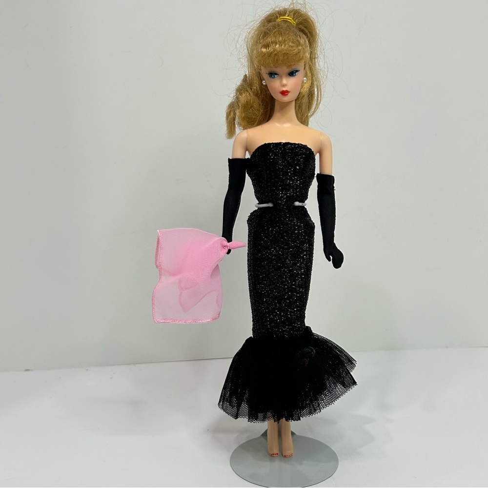 1995 Solo in the Spotlight Reproduction Barbie